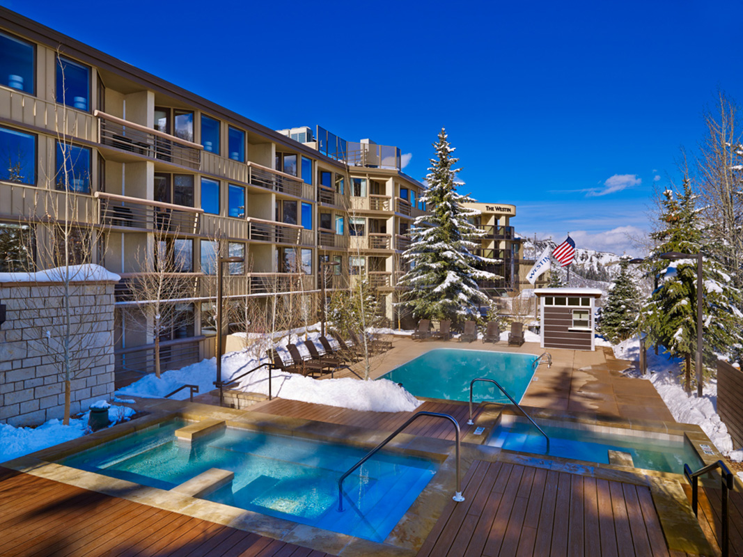 Luxurious Travel Accommodations in Snowmass Aspen