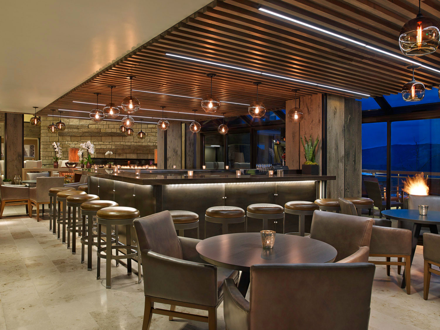 The Westin Snowmass Bar & Lounge - Aspen, CO
